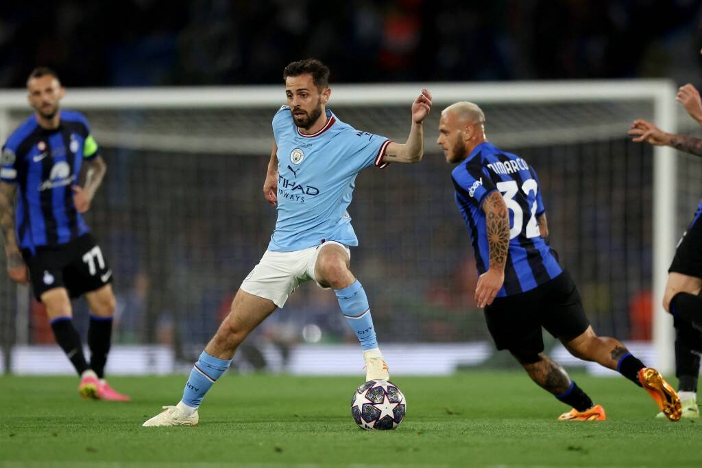 Фрагмент матча Манчестер Сити — Интер