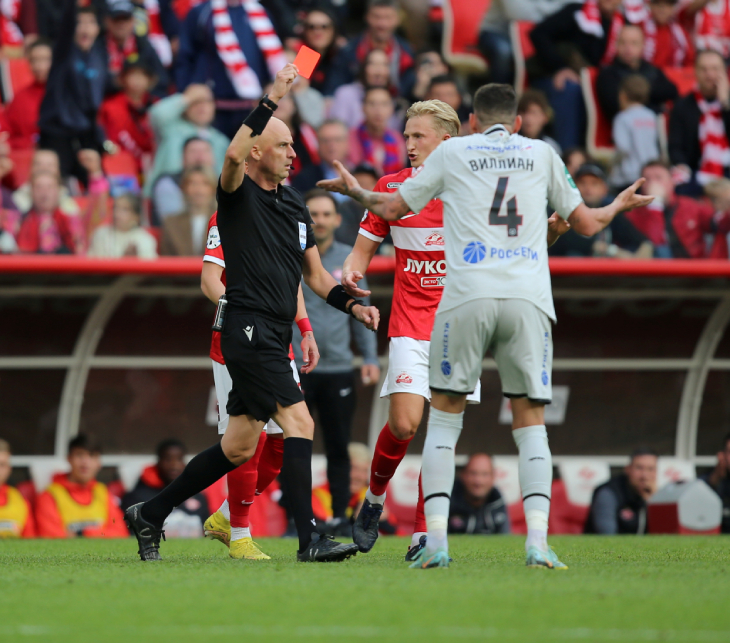 Судейство в матче «Спартак» — ЦСКА