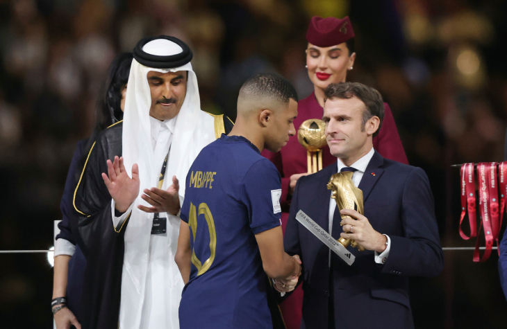 Мбаппе и Эманнуэль Макрон