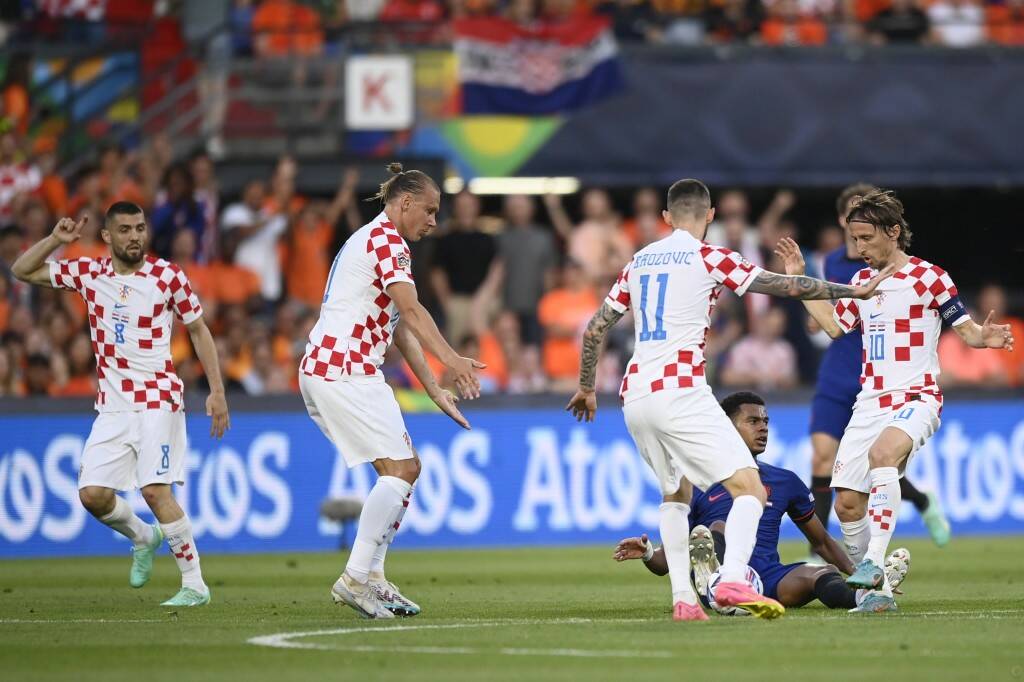 Фрагмент матча Нидерланды — Хорватия