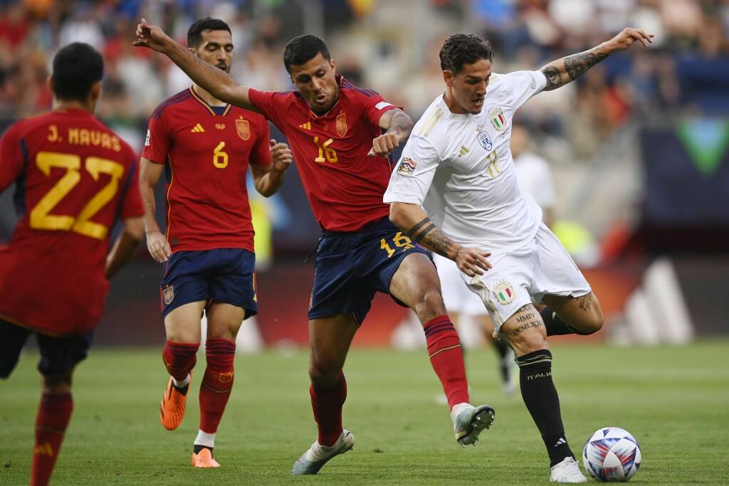 Фрагмент матча Испания — Италия