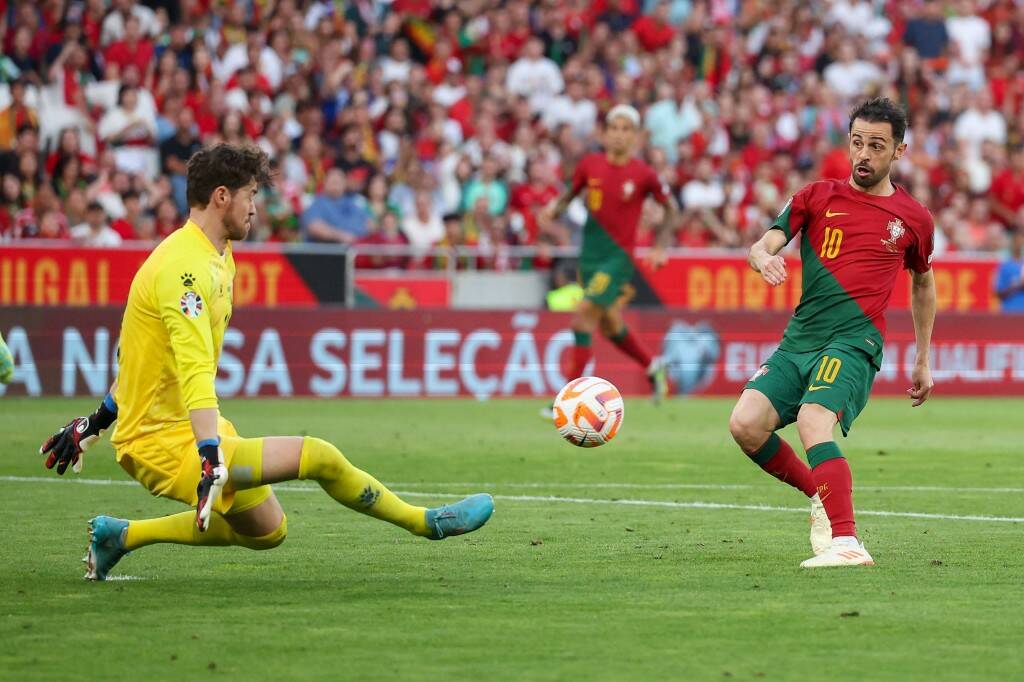 Бернарду Силва открывает счет