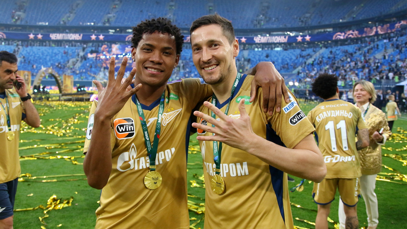 «Зенит» стал чемпионом России пятый год подряд 