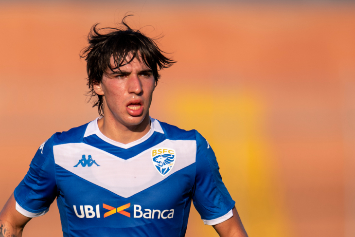 Сандро Тонали