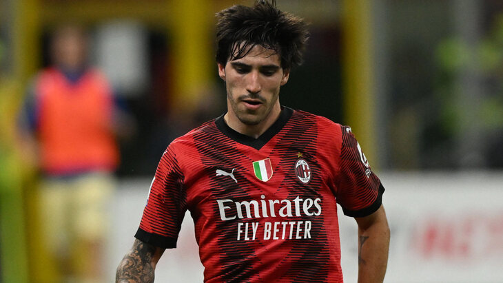 Сандро Тонали