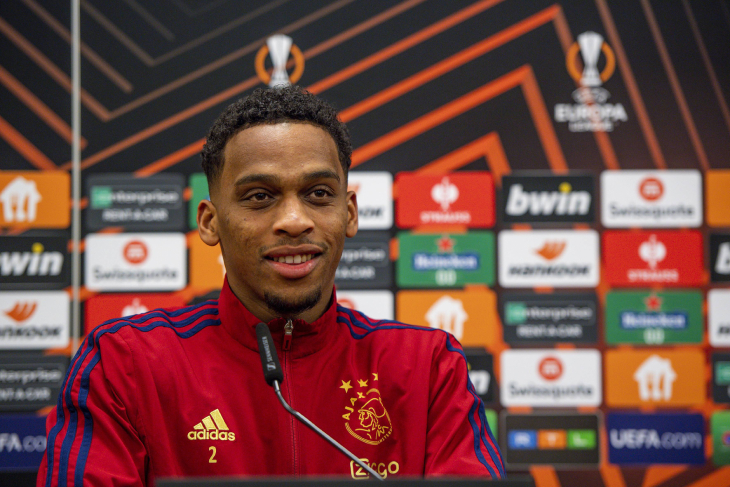 Юрриен Тимбер