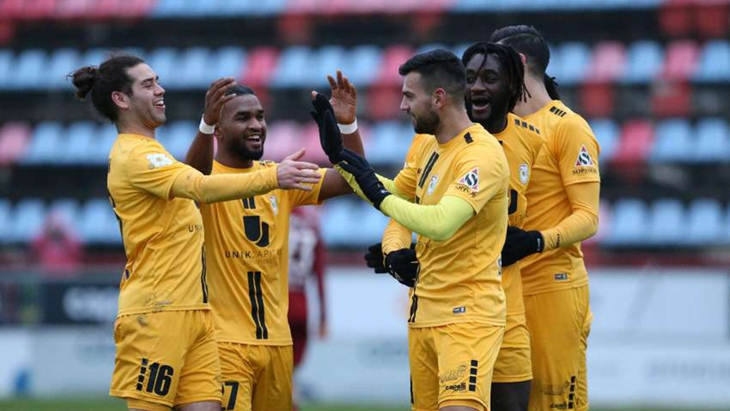 Игроки «Дюделанжа»