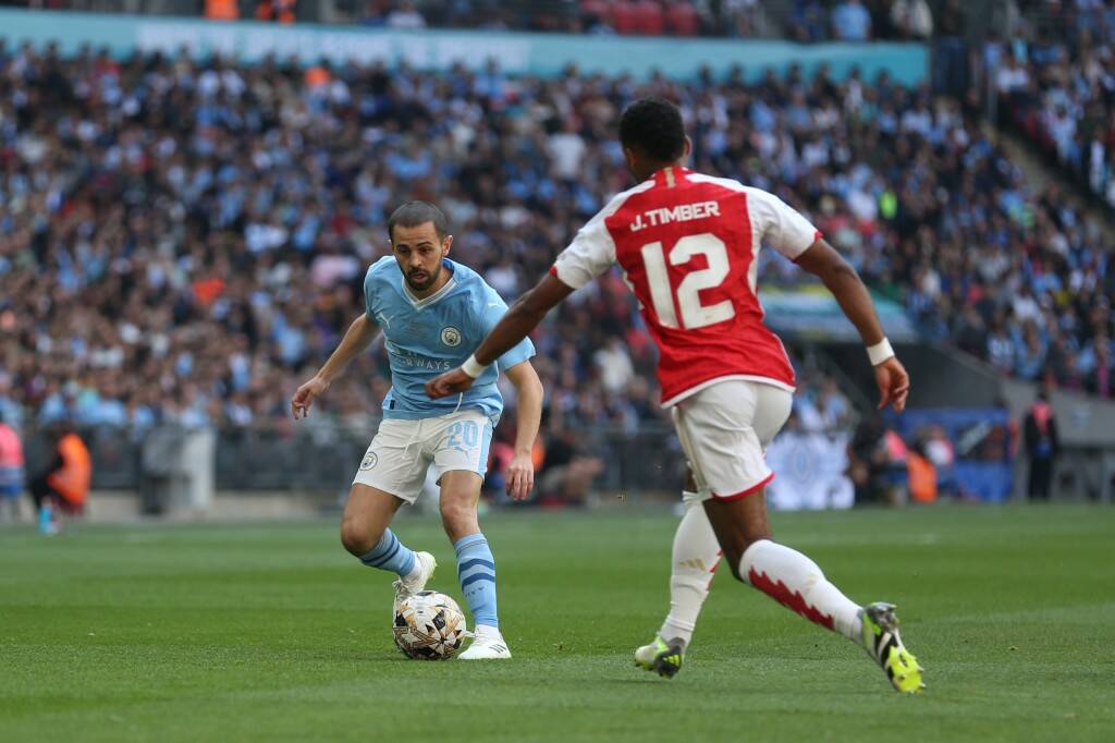 Фрагмент матча Манчестер Сити — Арсенал