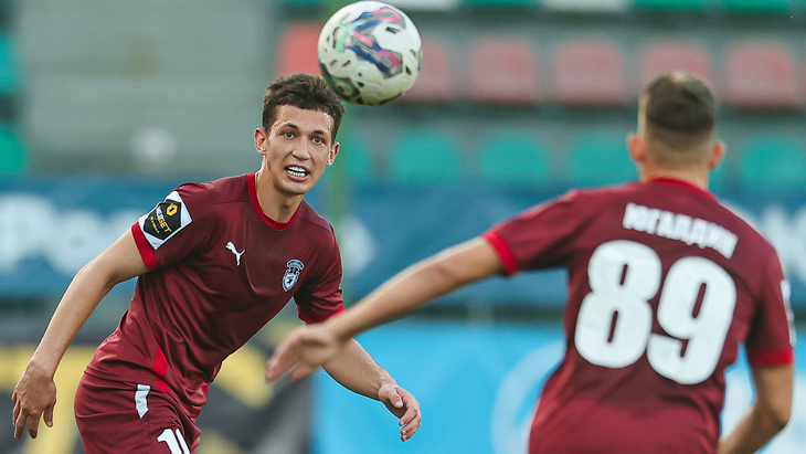 Футболисты «Сокола»