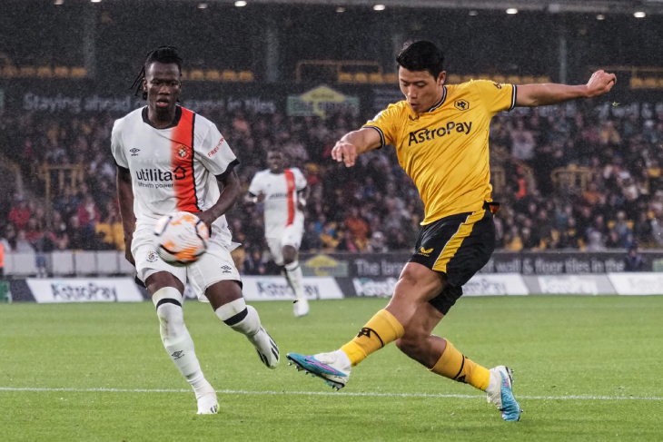 «Лутон Таун» — «Вулверхэмптон»