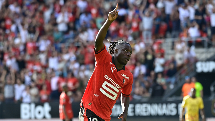 Жереми Доку