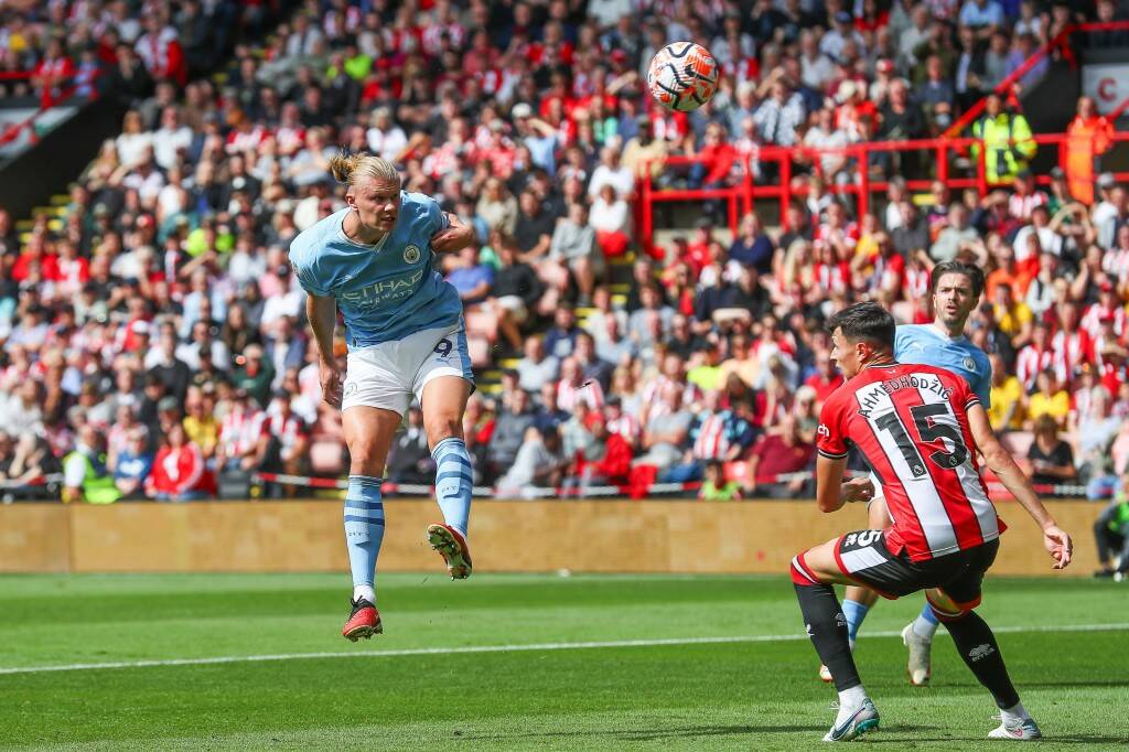 Фрагмент матча Шеффилд Юнайтед — Манчестер Сити