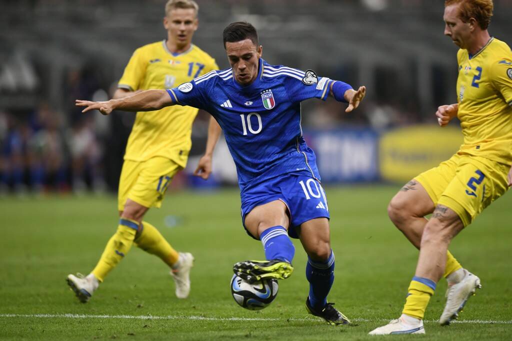 Фрагмент матча Италия — Украина