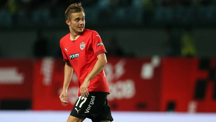 Александр Зуев