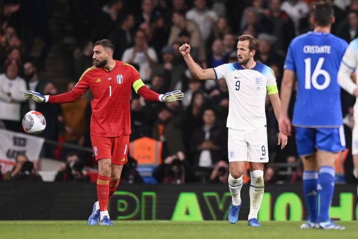 Англия — Италия