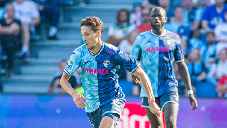 Далер Кузяев — полузащитник «Гавра»