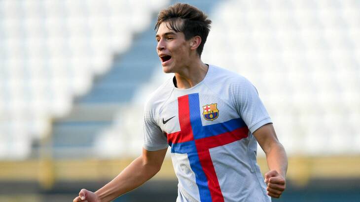 Автор победного гола Марк Гиу