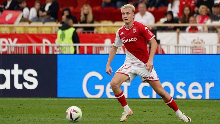 Александр Головин