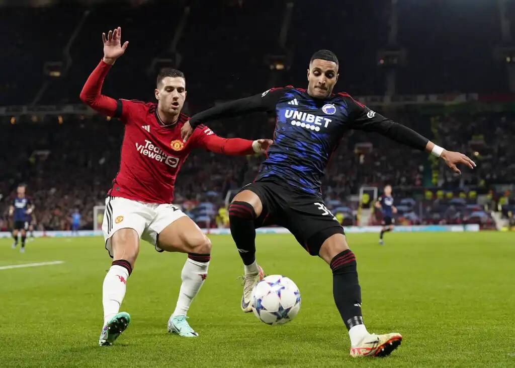 Фрагмент матча Манчестер Юнайтед — Копенгаген