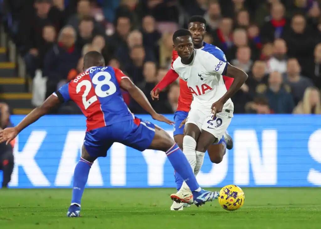 Фрагмент матча Кристал Пэлас — Тоттенхэм