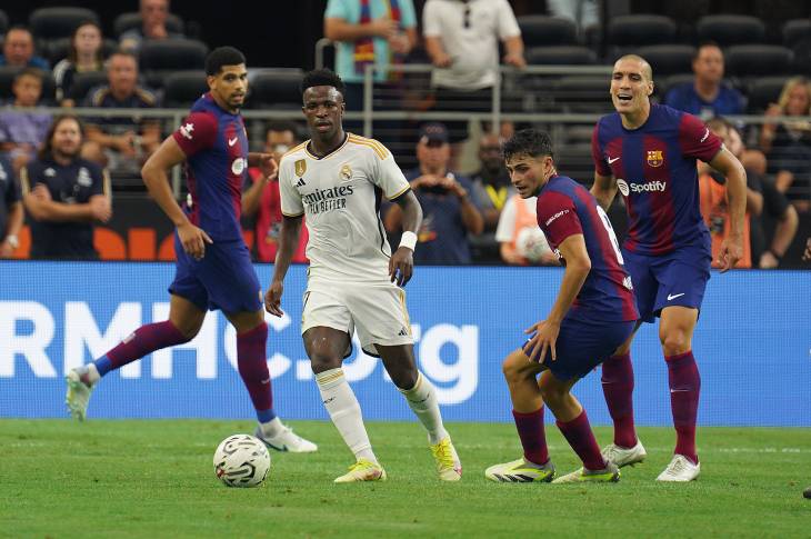 Винисиус Жуниор