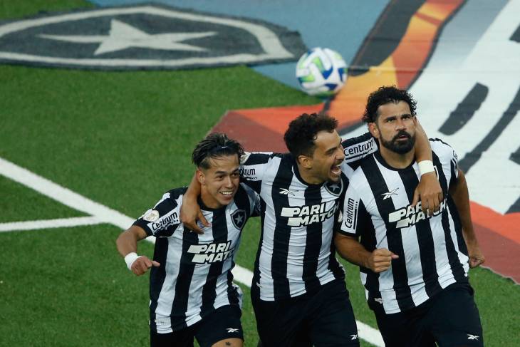 Диего Коста идет за титулом в составе «Ботафого»