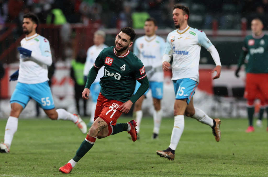 Наир Тикнизян