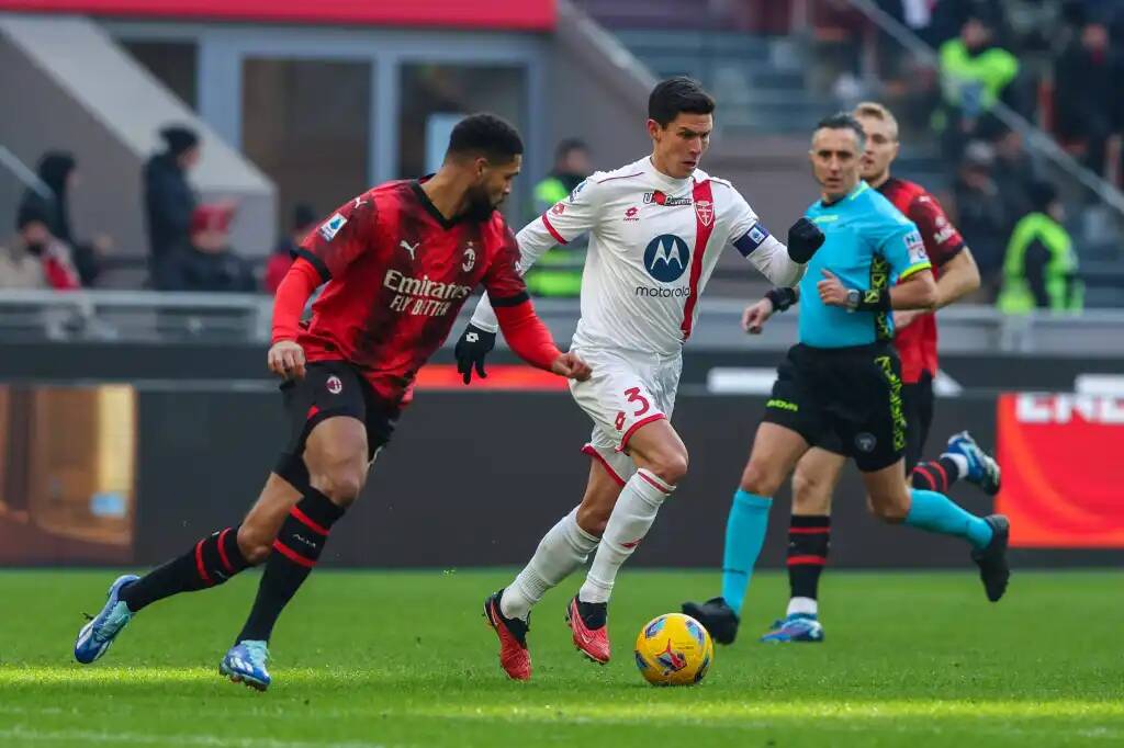 Фрагмент матча Милан — Монца