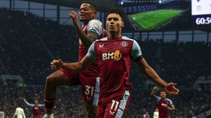 Олли Уоткинс и Леон Бэйли