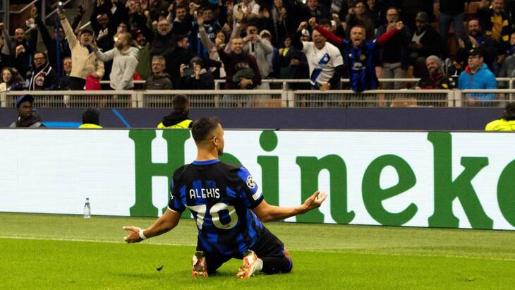 Алексис Санчес