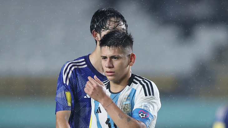 Клаудио Эчеверри в футболке сборной Аргентины U20