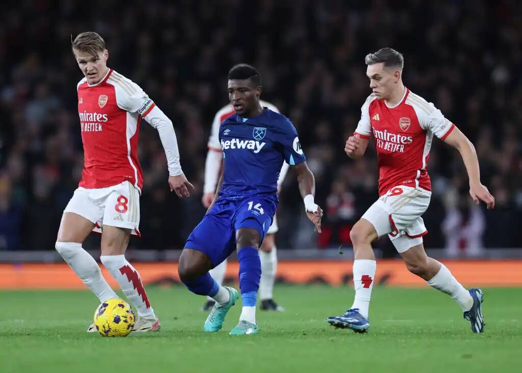 Фрагмент матча Арсенал — Вест Хэм