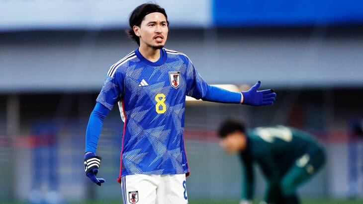 Такуми Минамино