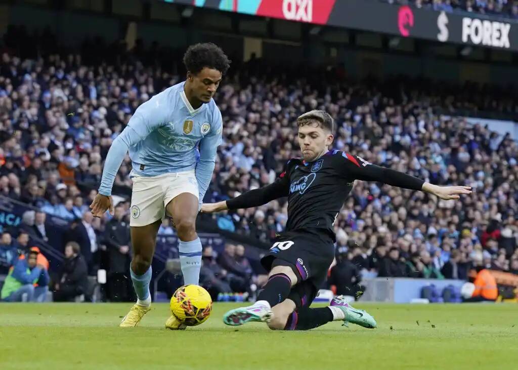 Фрагмент матча Манчестер Сити — Хаддерсфилд