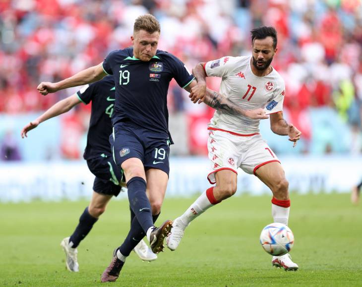 Харри Суттар в матче с Тунисом