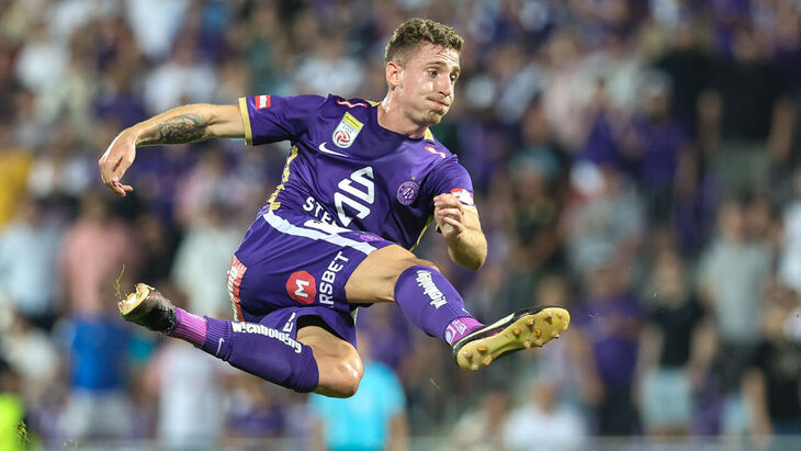 Александар Юкич