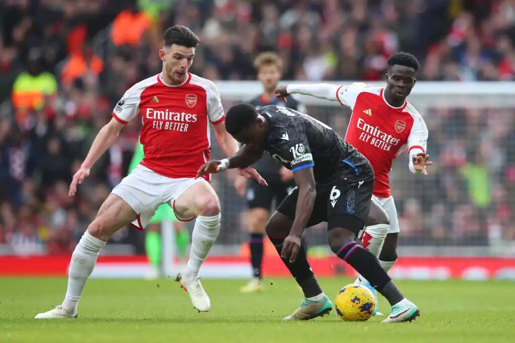 Фрагмент матча Арсенал — Кристал Пэлас