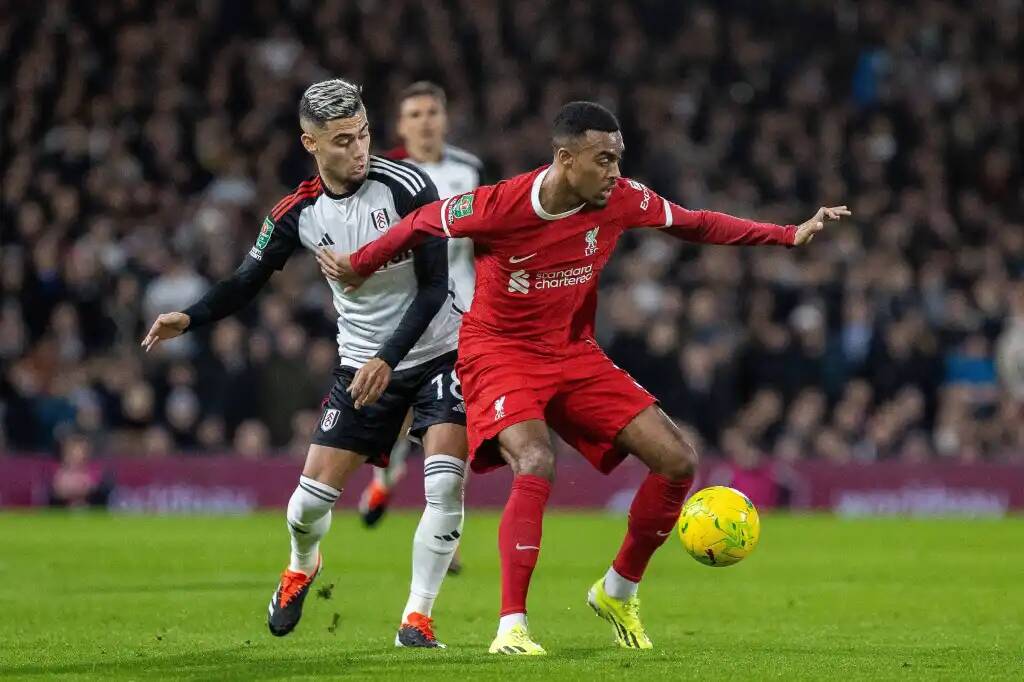 Фрагмент матча Фулхэм — Ливерпуль