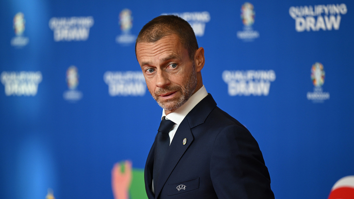 Александер Чеферин