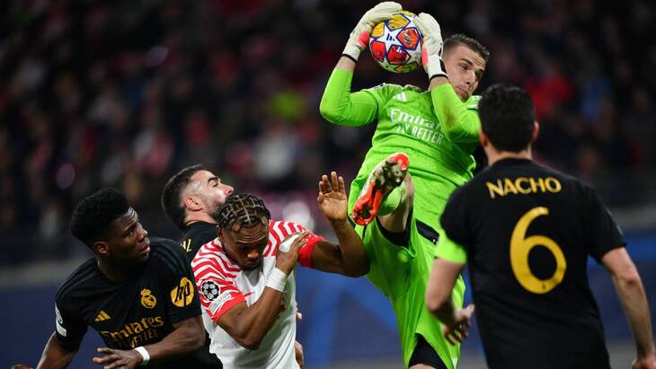 Андрей Лунин блистал в первой игре