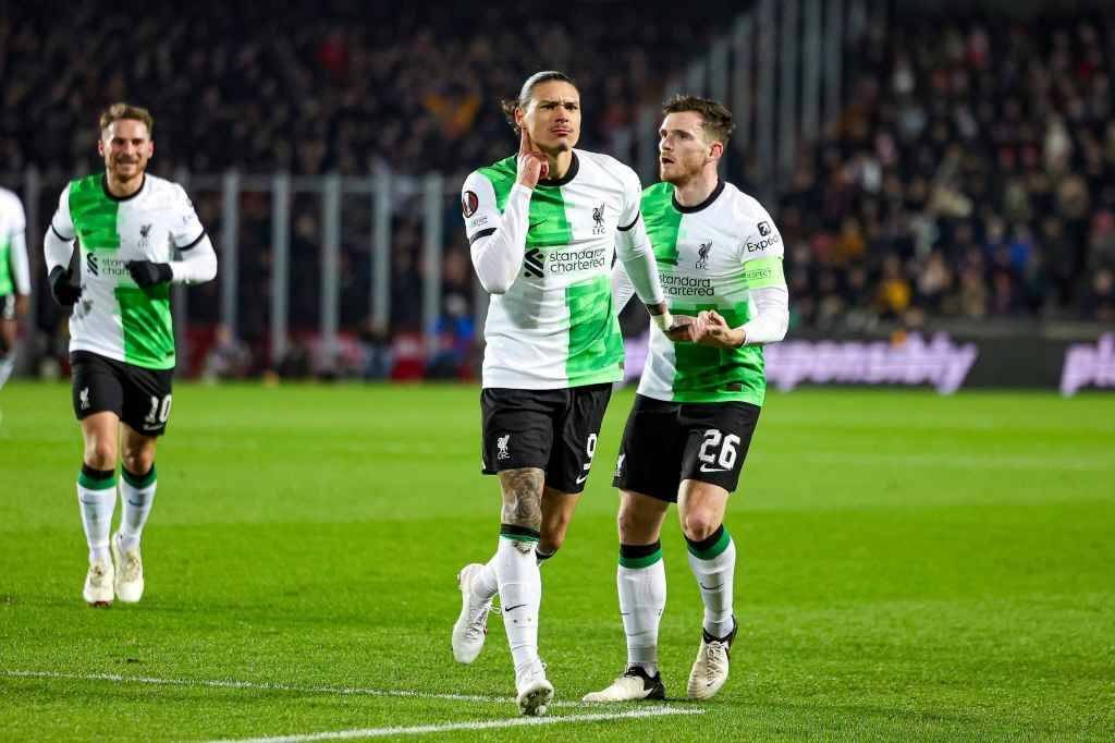 Нуньес забивает второй гол в ворота Спарты