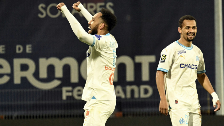 Пьер-Эмерик Обамеянг