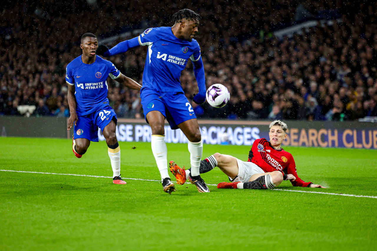 Фрагмент матча Челси — Манчестер Юнайтед