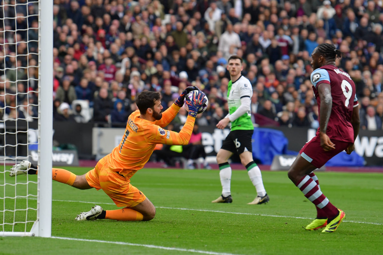 Фрагмент матча Вест Хэм — Ливерпуль