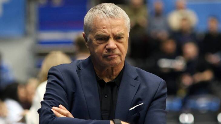 Александр Медведев