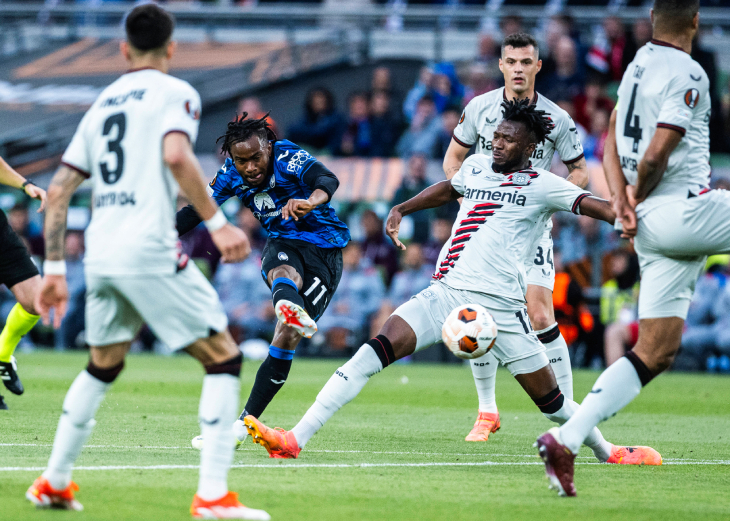 «Аталанта» — «Байер»