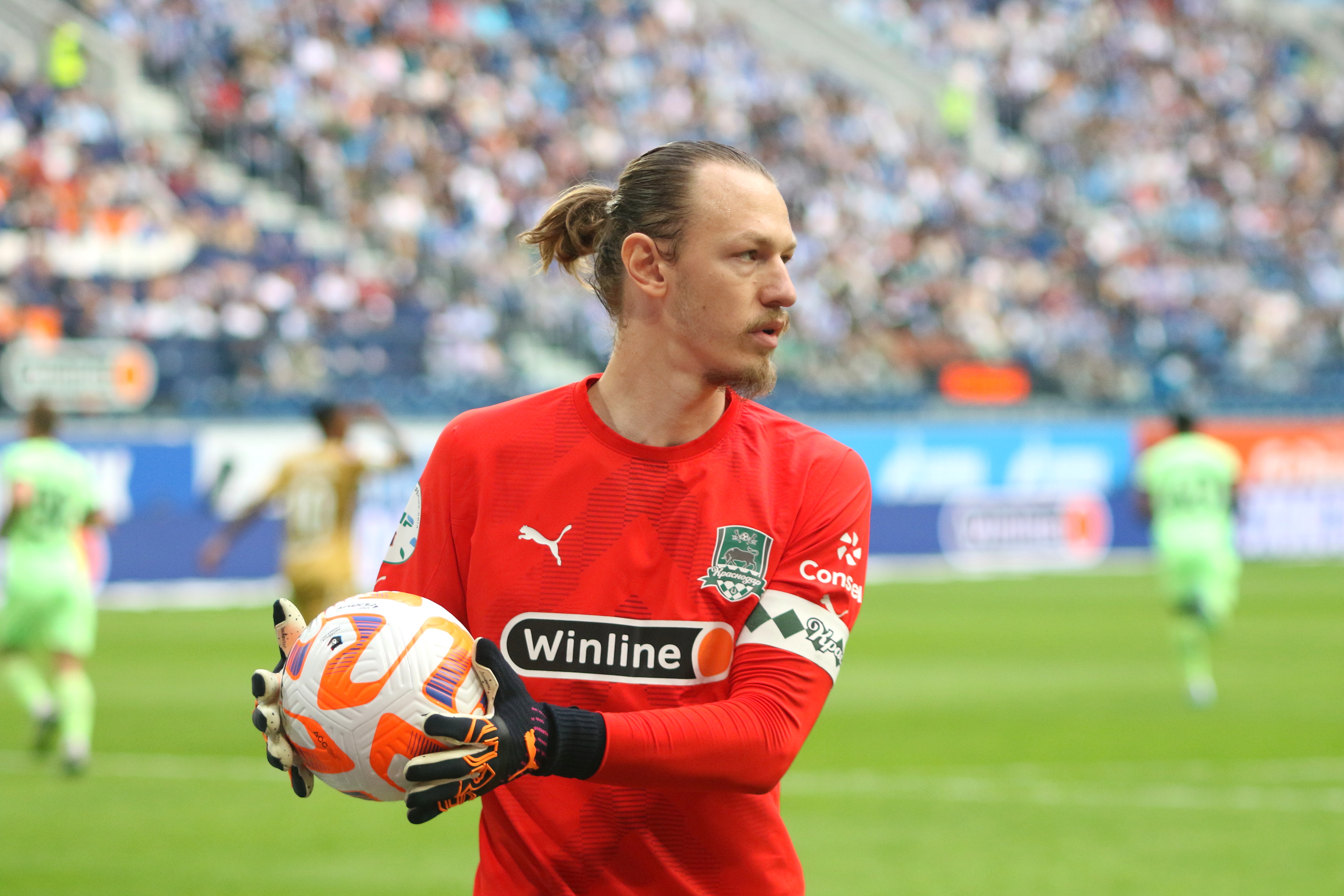 Матвей Сафонов