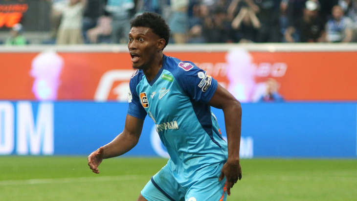 Матео Кассьерра — нападающий «Зенита»