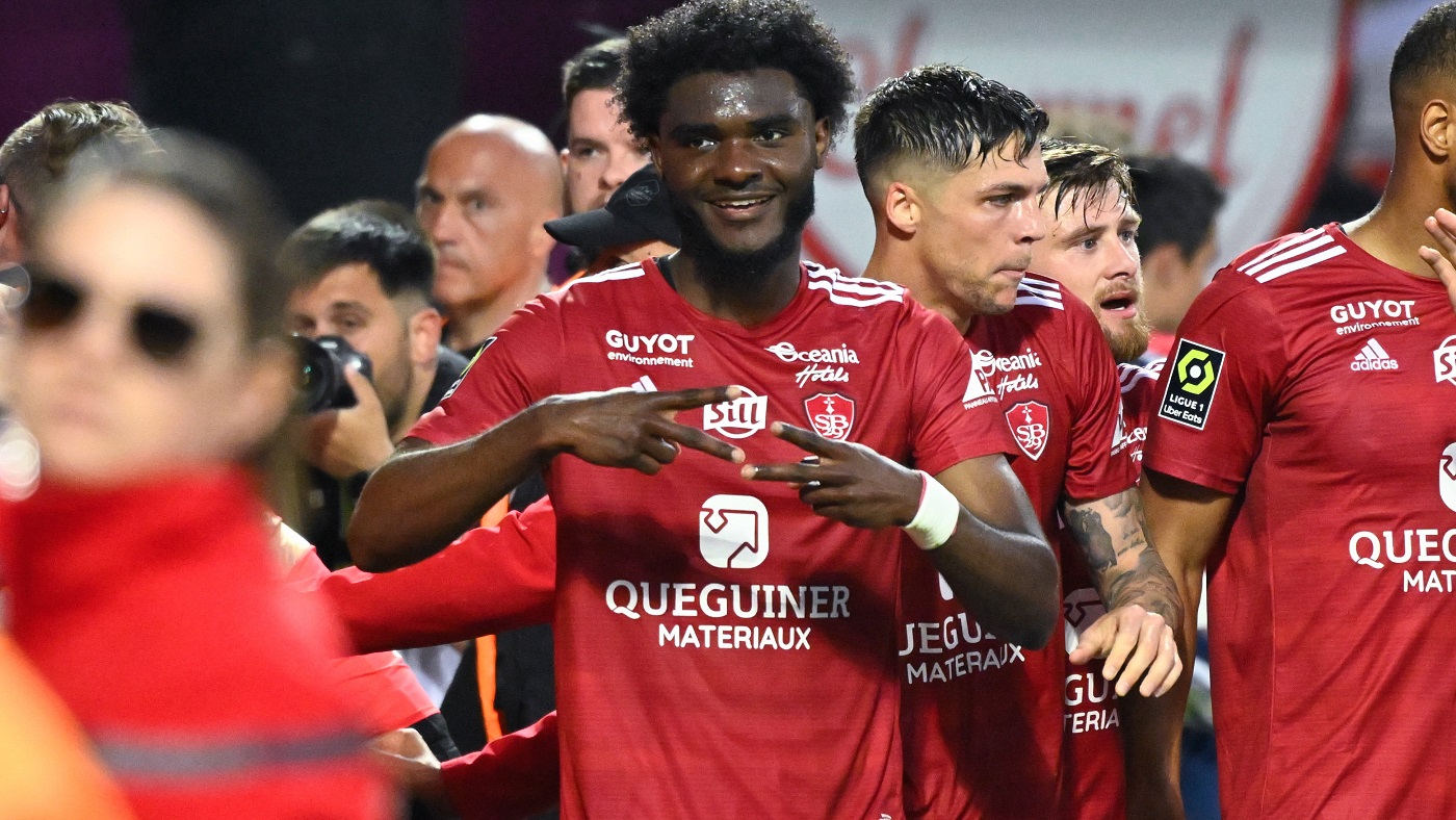 «Брест» сенсационно занял третье место