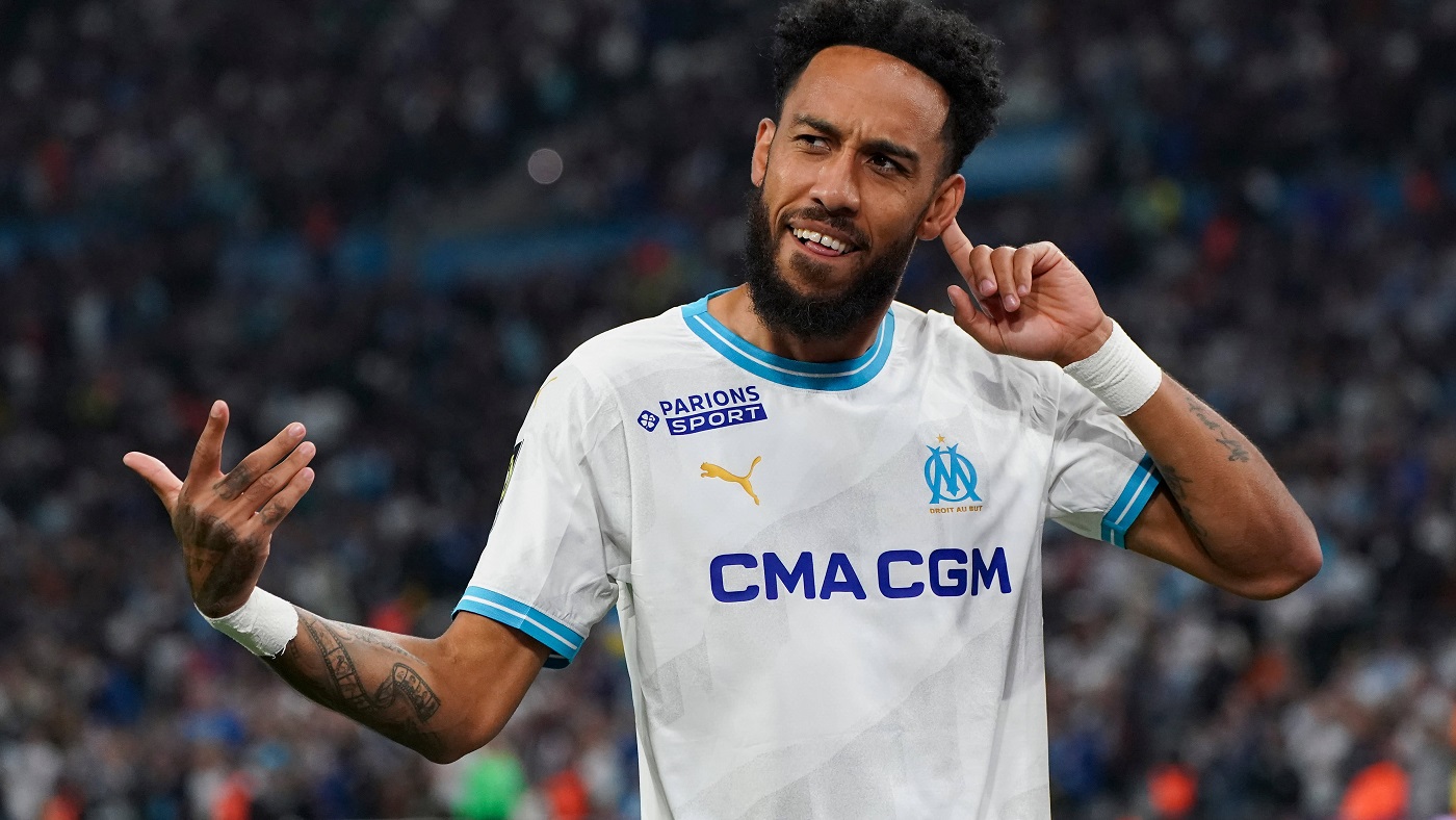 Пьер-Эмерик Обамеянг